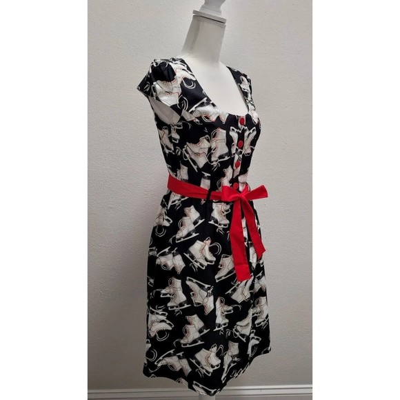 MODCLOTH RETROLICIOUS Vintage Style Medium ICE SKATES DRESS Black/White/Red NWT - Picture 4 of 12